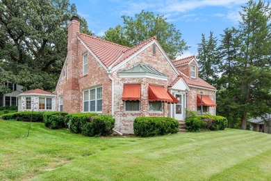 (private lake, pond, creek) Home For Sale in Council Bluffs Iowa