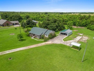 This beautifully maintained 3-bedroom, 2.5-bath home is nestled - photo 23