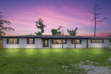 Calcasieu River  Home For Sale in Westlake Louisiana