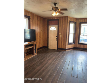 Opportunity awaits with this 3-bedroom, 2 bath half double - photo 2