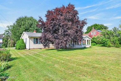 Perfectly remodeled, perfectly maintained, perfect location - photo 4