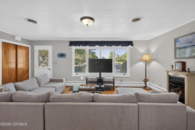 Perfectly remodeled, perfectly maintained, perfect location - photo 9