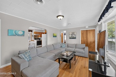 Perfectly remodeled, perfectly maintained, perfect location - photo 10