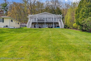  Home For Sale in Lake Winola Pennsylvania