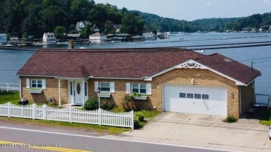 Harveys Lake Home For Sale in Harveys Lake Pennsylvania