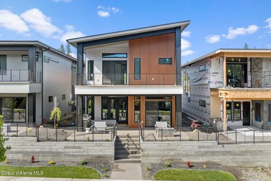 Spokane River Home For Sale in Coeur d Alene Idaho