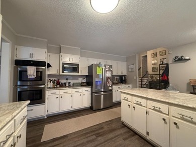 This home has everything you need! Don't miss this stunning - photo 4