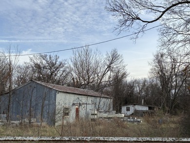Grand Lake O the Cherokees Acreage Sale Pending in Vinita Oklahoma
