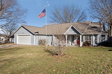 Grand Lake O the Cherokees Home For Sale in Grove Oklahoma