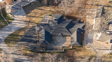 Waterfront luxury on Ridge Road in the gated community of The - photo 4