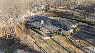 Waterfront luxury on Ridge Road in the gated community of The - photo 5