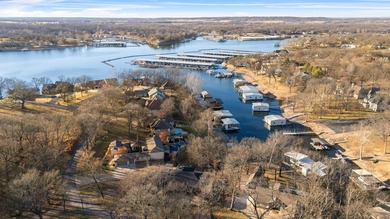 Waterfront luxury on Ridge Road in the gated community of The - photo 7