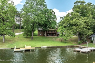 Finally a Lake Martin Waterfront home that checks most all the - Lake Home For Sale in Jacksons Gap, Alabama