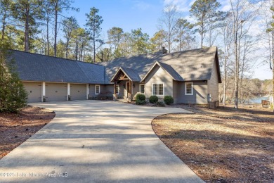 Lake Home For Sale in Alexander City, Alabama