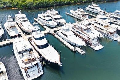 D27 is a premier Dockominium located in the world class Marina - photo 7