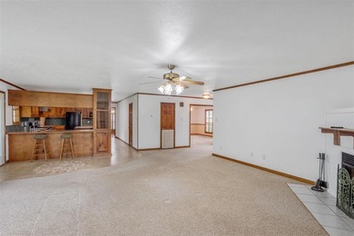 This beautifully maintained 3-bedroom, 2.5-bath home is nestled - photo 7