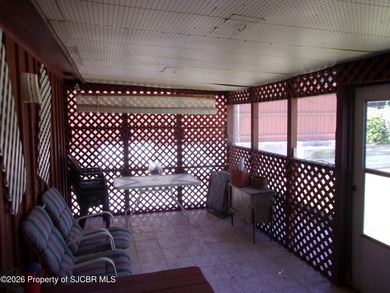 Large Double Wide on outskirts  of Farmington, 4 Bedrooms on