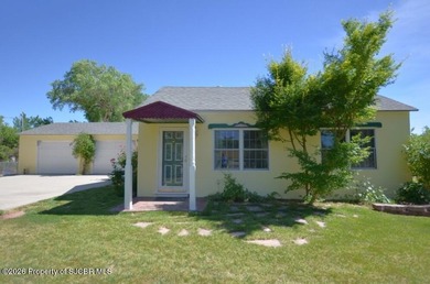 Lake Home For Sale in Kirtland, New Mexico