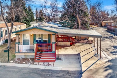 Comfortable corner-lot living in northwest Fort Collins! This