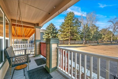 Comfortable corner-lot living in northwest Fort Collins! This
