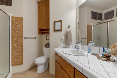 Custom built single level home with vaulted ceilings, gas - photo 35