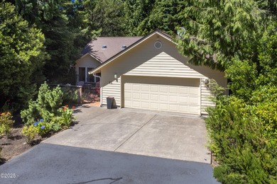 Award Winning Little Whale Cove Community! Spacious one level - photo 1