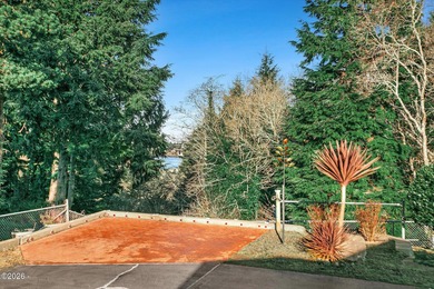 Well maintained and inviting, this coastal-inspired manufactured