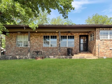 250 County Road 235 in Sweetwater, TX offers a spacious - photo 2