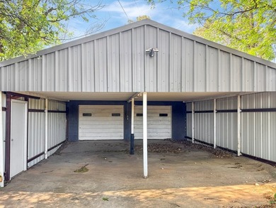 250 County Road 235 in Sweetwater, TX offers a spacious - photo 4