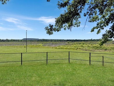 250 County Road 235 in Sweetwater, TX offers a spacious - photo 6