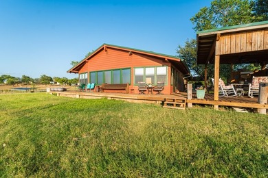 Additional listing photo 1