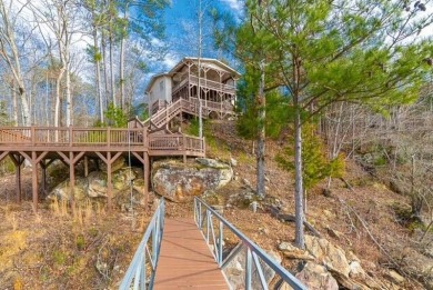 ESCAPE to your own private paradise, with breathtaking views of - photo 3
