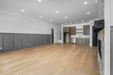 SMITH LAKE, Brand New 5BR/5BA, exceptionally well designed - photo 27