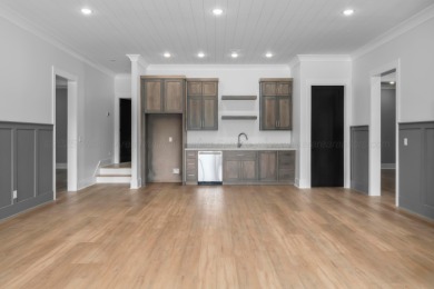 SMITH LAKE, Brand New 5BR/5BA, exceptionally well designed - photo 29