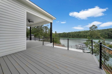 SMITH LAKE, Brand New 5BR/5BA, exceptionally well designed - photo 43