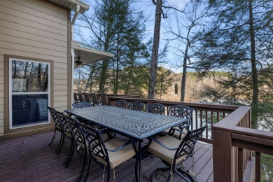 Smith Lake/Rock Creek: Lovely lake home sits among the trees - photo 15