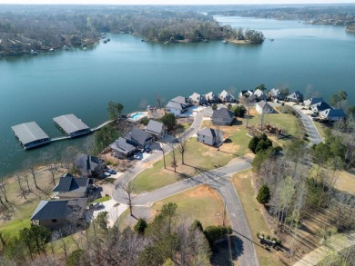 Welcome to Windmere! Build your lake view home with all the - photo 9