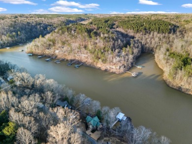 Smith Lake/Rock Creek: Lovely lake home sits among the trees - photo 40