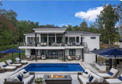 SMITH LAKE, Brand New 5BR/5BA, exceptionally well designed - photo 3