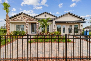 King Lake Home For Sale in Wesley Chapel Florida