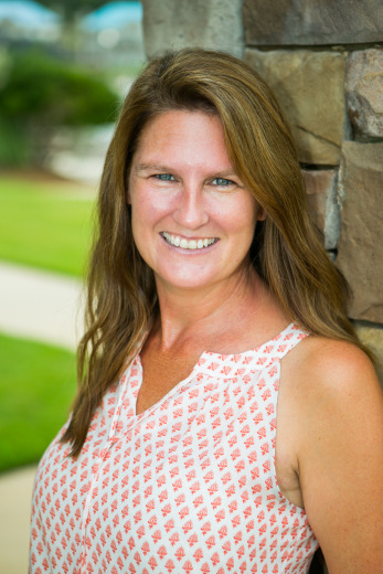 Angela VanHouten on LakeHouse.com