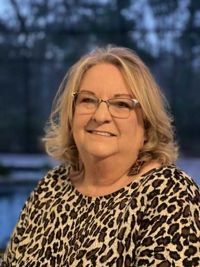 Marla Ames on LakeHouse.com