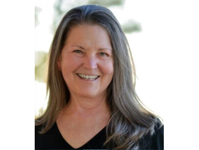 Lynda Sheridan on LakeHouse.com