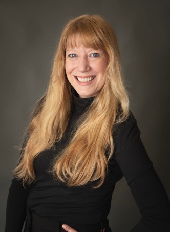 Katie Ross on LakeHouse.com