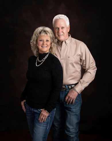 Dutch and Cheryl Wiemeyer on LakeHouse.com