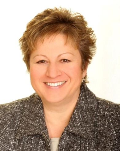 Diane Amoscato on LakeHouse.com